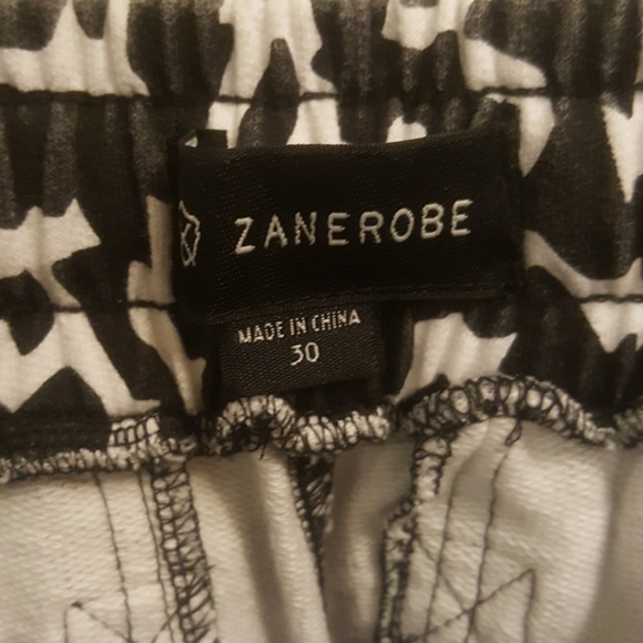 Asos distressed shorts - Picture 4 of 4